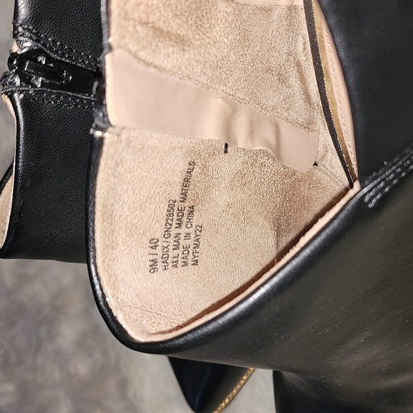 BCB Generation Black Heeled Boot - Picture 9 of 9